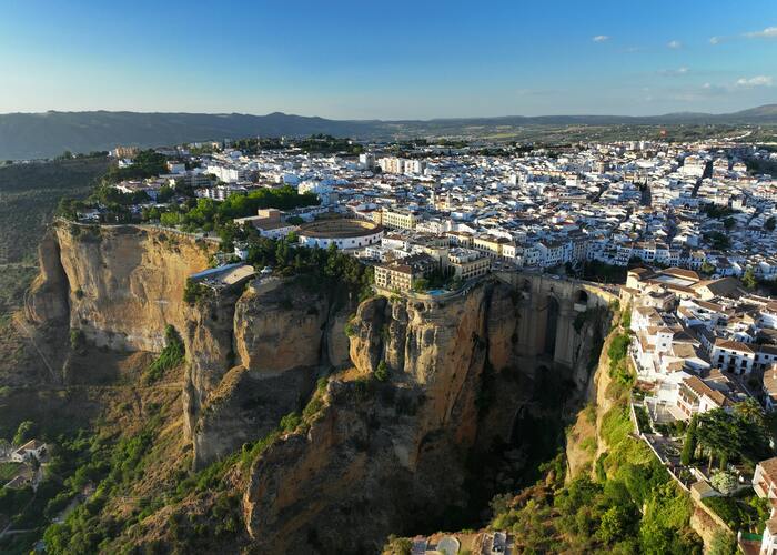 Ronda, grad na samoj litici