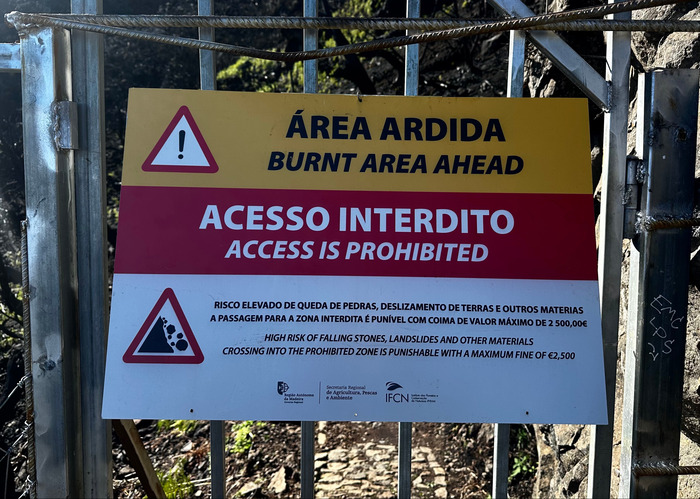 Trail closed sign on Pico do Arieiro on Madeira.