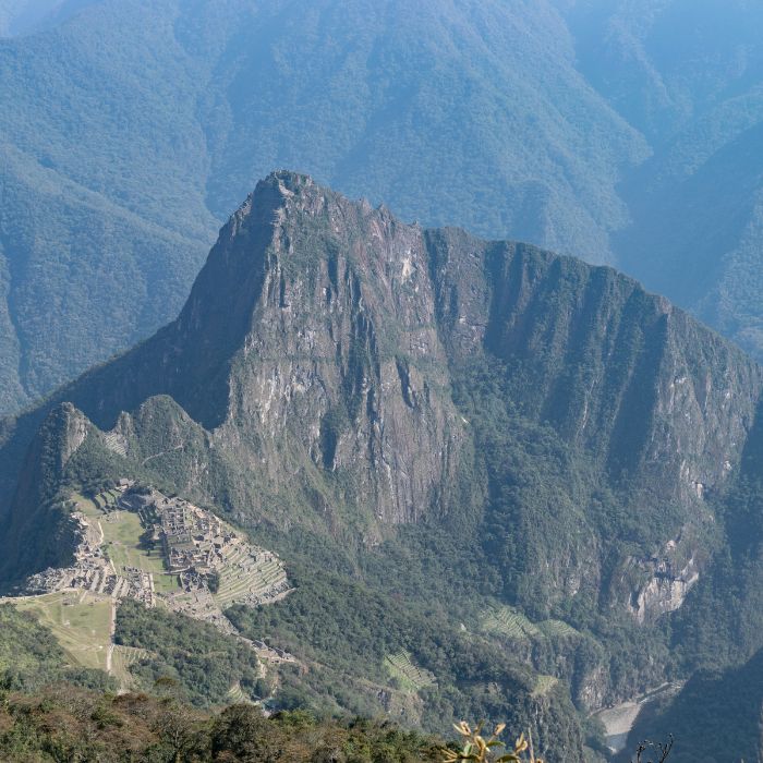 Huayna Picchu planinski vrh iznad Machu Picchu
