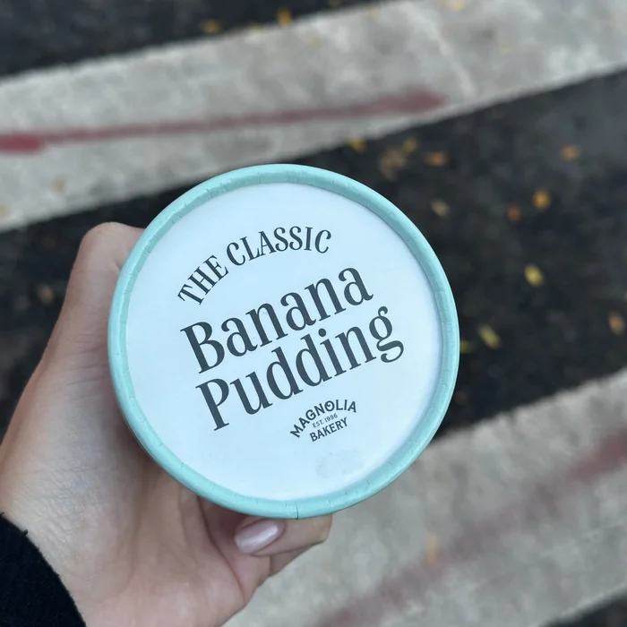 Čašica klasičnog banana puddinga iz Magnolia Bakeryja.