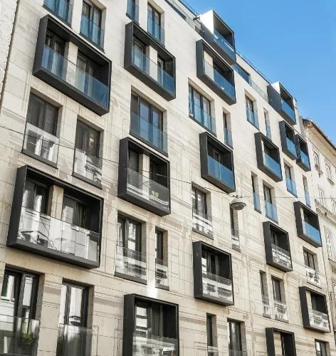 Pročelje zgrade MT Suites Budapest.